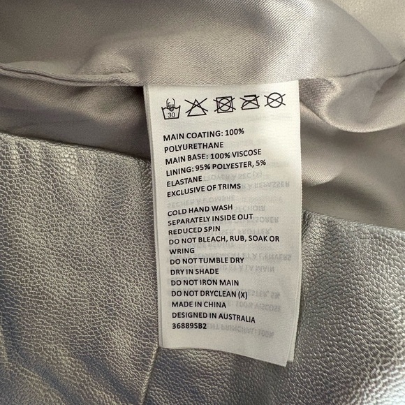 Bardot Revolve NWT metallic Alexis pu skirt silver size XL/12 - Picture 11 of 13